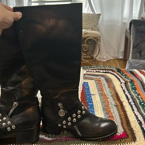 Capezanni boots